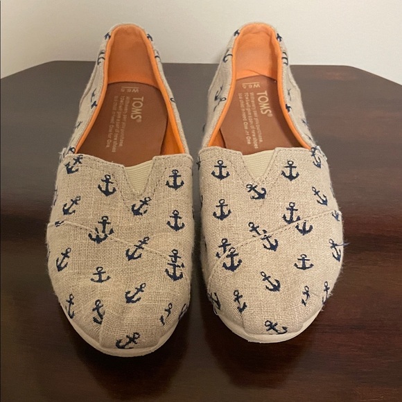 TOMS Nautical Anchor Canvas Slip-Ons - Picture 1 of 5